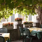 De La Place 3* Vevey