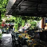 Penzion De La Place 3*