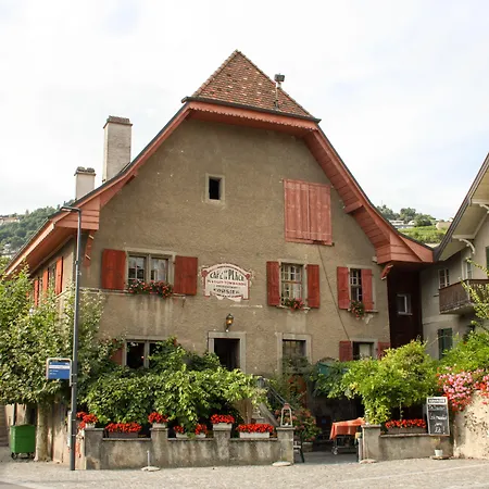 De La Place Estalagem 3*