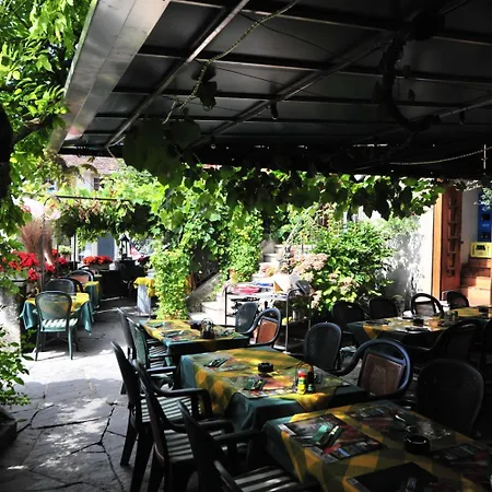 Locanda De La Place 3*
