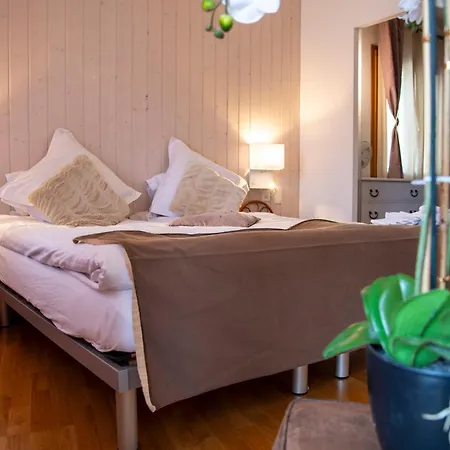 De La Place Värdshus 3*