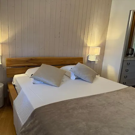 Fogadó De La Place 3*