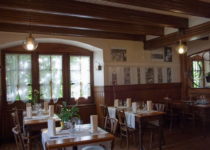 De La Place Fogadó 3*