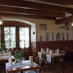 De La Place Πανδοχείο 3*