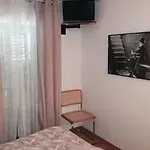 De La Place Πανδοχείο Βεβέ